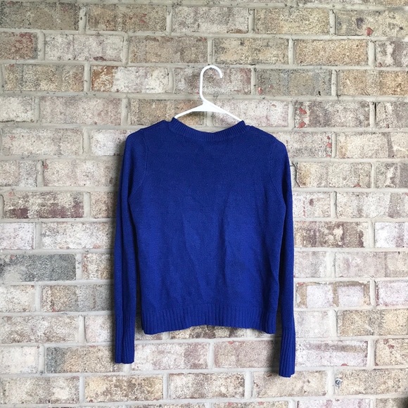 🍓5/$20 H&M Sweater! - Picture 2 of 4